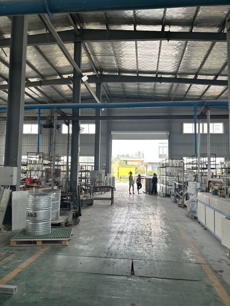 Hubei Yue Zhong Xin Fibreglass Manufacturing Co., Ltd.