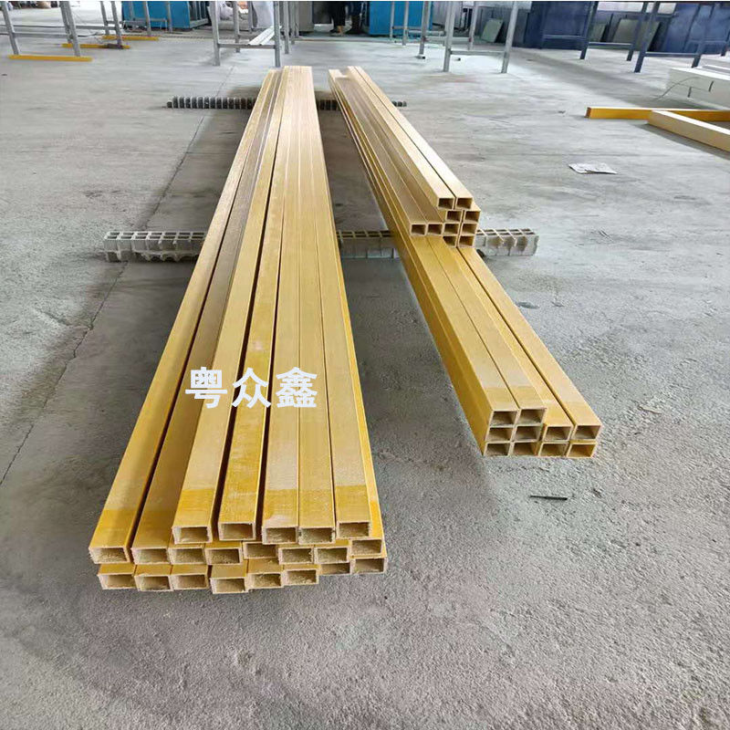 Yapı için özelleştirilmiş Pultruded Tube Bina İnşaatı veya Yol Projeleri ve Mal rafı için